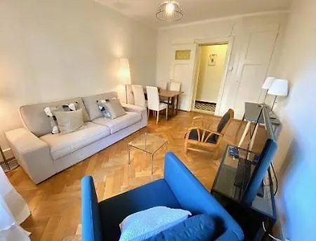 Charming, Between Train Station And Lake! Apartment *